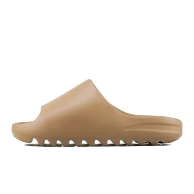 Aardebezige Adidas Yeezy Slide sandalen