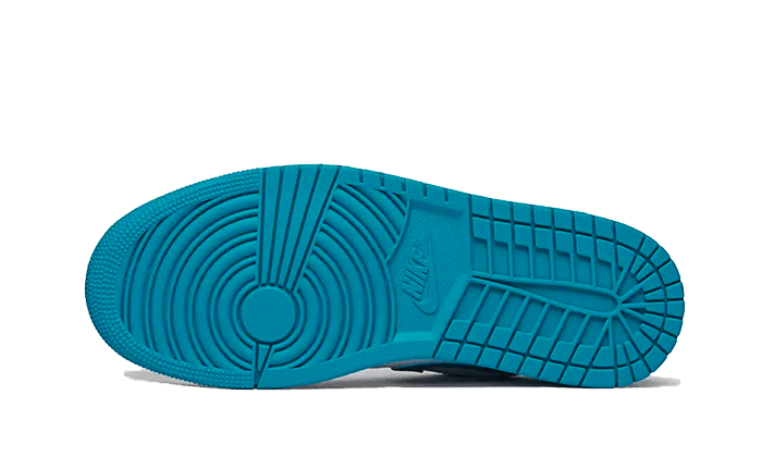 Exclusieve Nike Air Jordan 1 Low Aquatone sneakers met blauw en turquoise gestructureerd zool-design