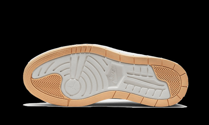 Exclusieve Nike Air Jordan 1 Low Elevate Onyx sneakers met geribbelde zool voor moderne, stijlvolle look.