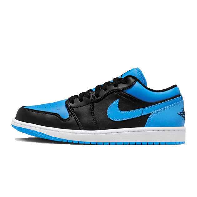 Blauwe en zwarte Nike Air Jordan 1 Low sneakers