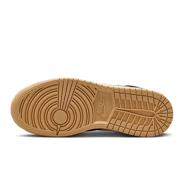Trendy Nike Air Jordan 1 Mid Cacao Wow sneakers met een beige rubberen zool en opvallende details. Deze exclusieve sneakers van het populaire Nike-merk zijn geschikt voor dagelijks casual dragen.