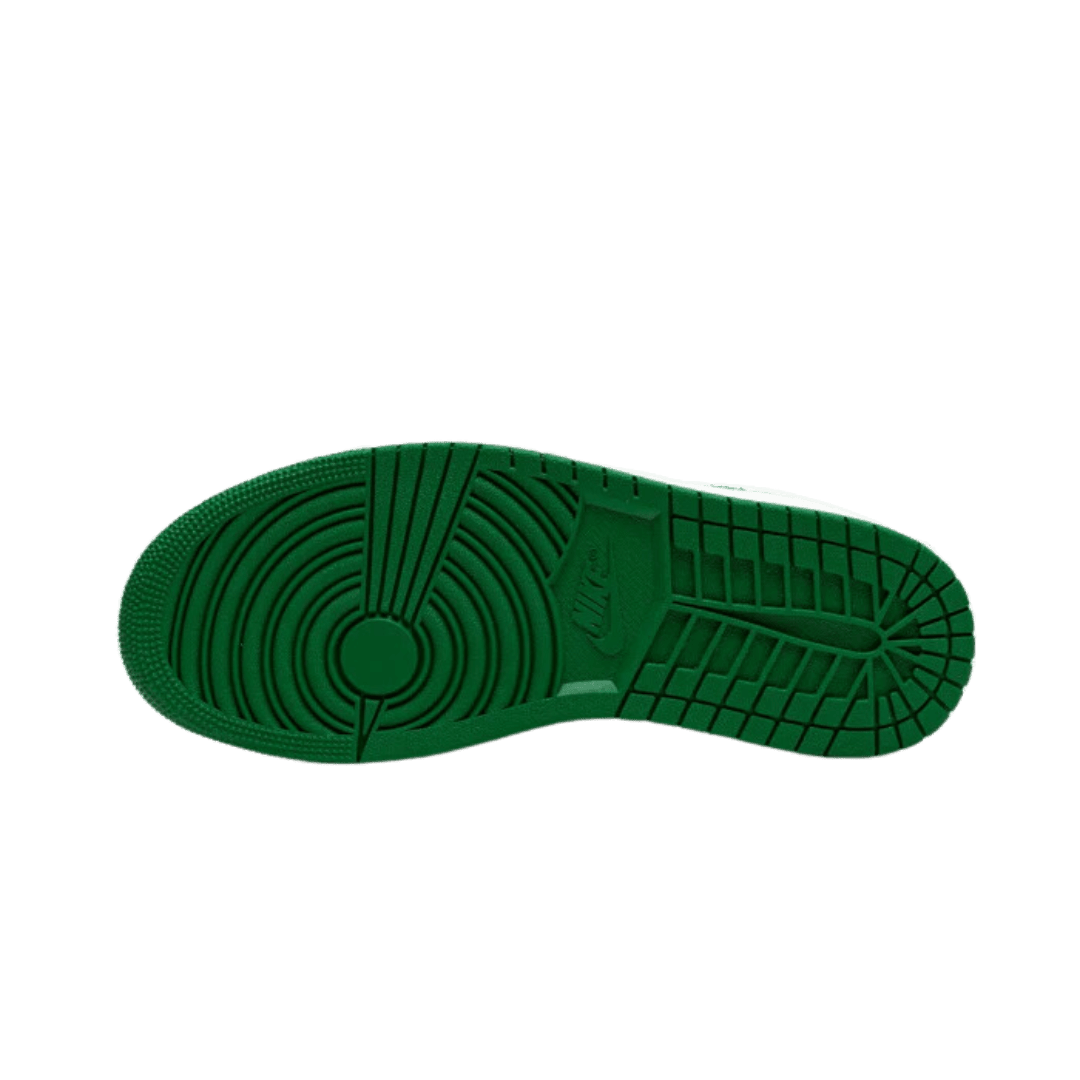 Groene, geribbelde zool van de Nike Air Jordan 1 Mid sneaker