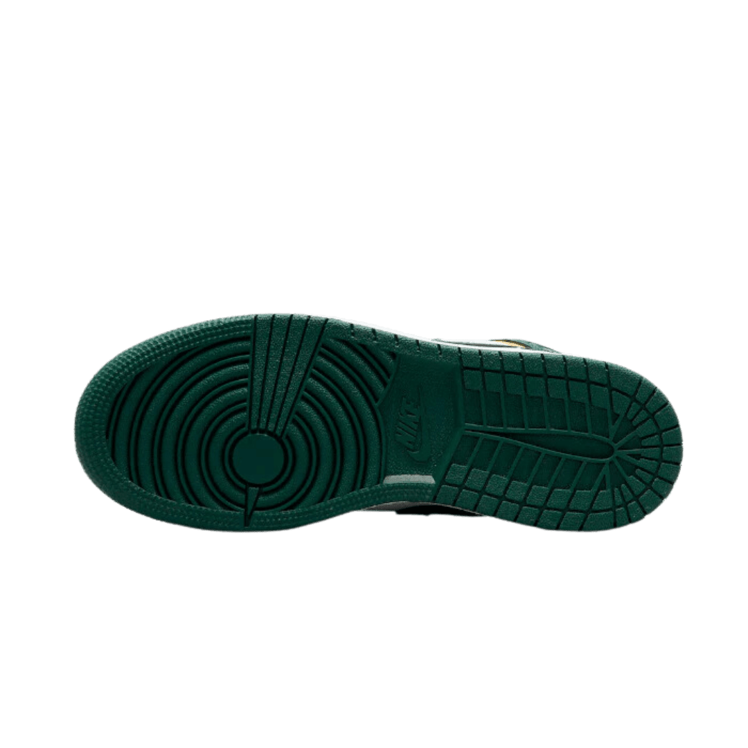 Groene Nike Air Jordan 1 Mid Sonics sneakers met een opvallende zoolpatroon