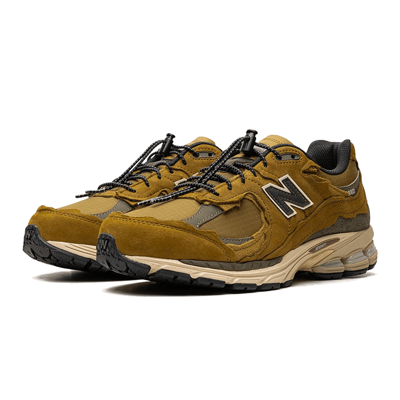New Balance 2002R Protection Pack High Desert sole-central-5485