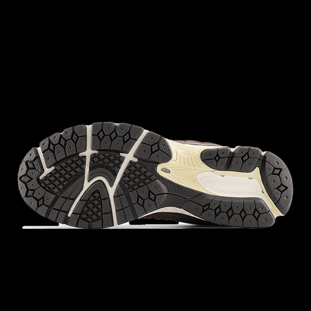 Sneaker met rubberen zool in New Balance 2002R-stijl in truffelkleur