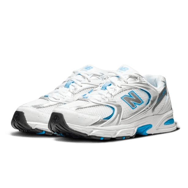 Witte New Balance 530-sneakers met luchtblauwe accenten