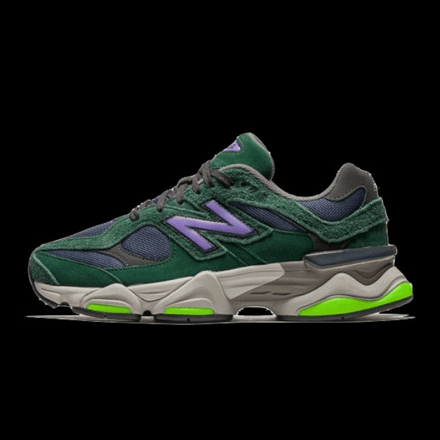 Nieuwe Balance 9060 Nightwatch sneakers met groene, paarse en neon groene accenten op een groene achtergrond