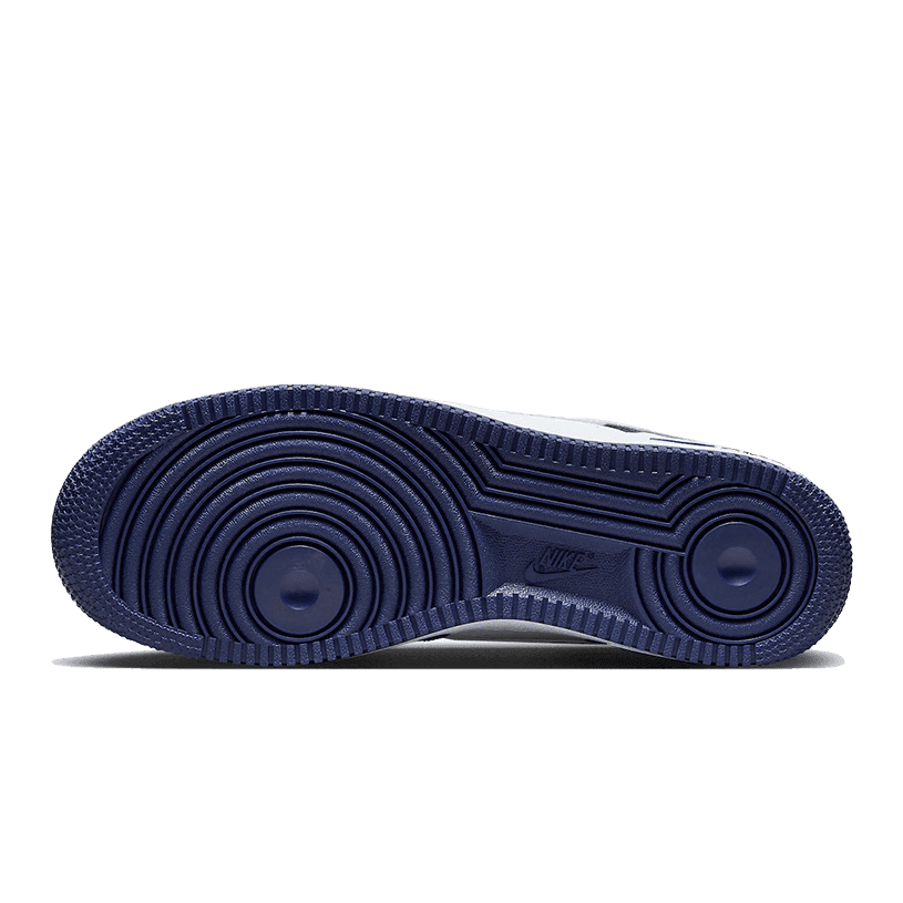 Donkerblauwe Nike Air Force 1 Low '07 LV8 Game Royal Navy sneakers met een gestructureerde zool