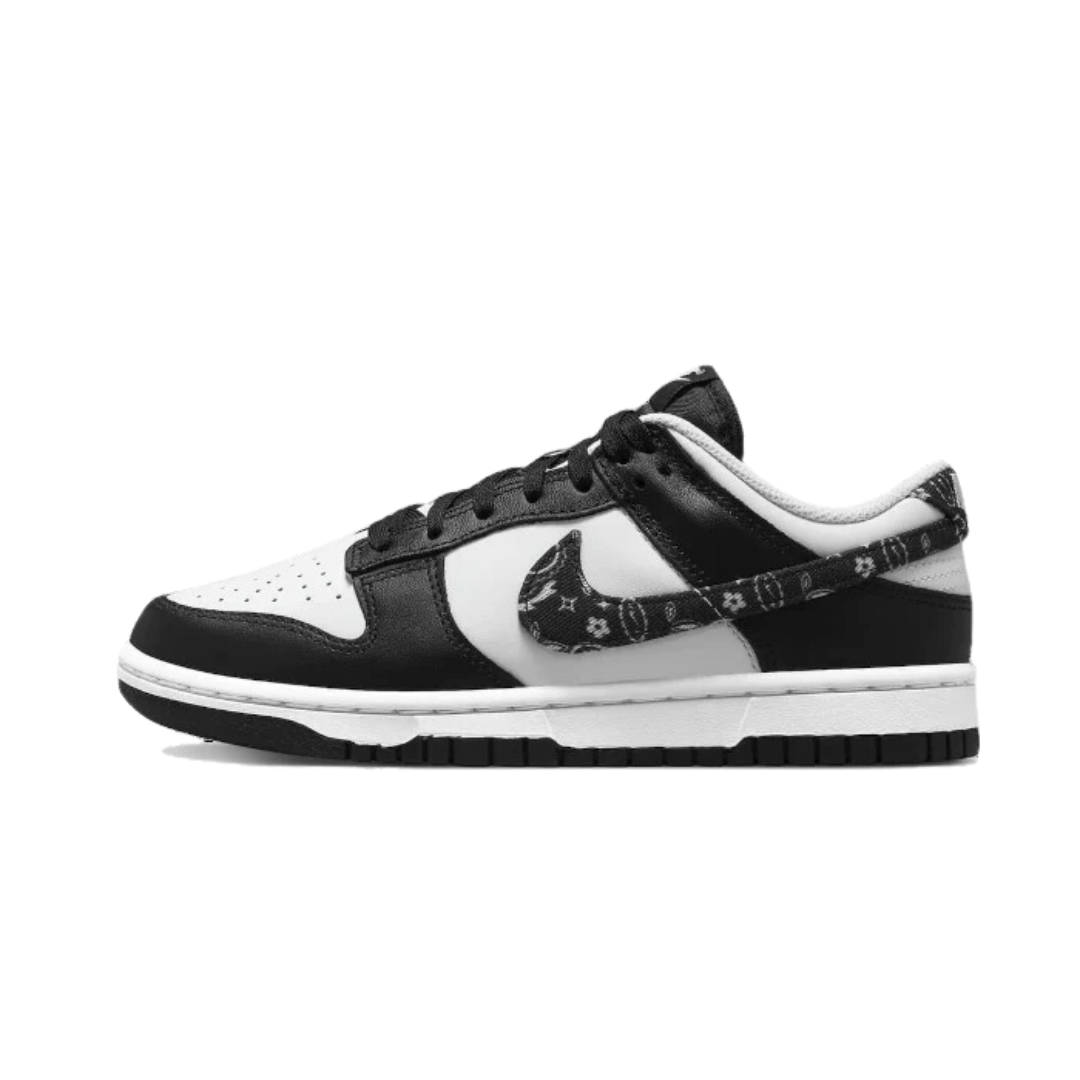 Stijlvolle Nike Dunk Low Paisley sneakers in zwart-wit