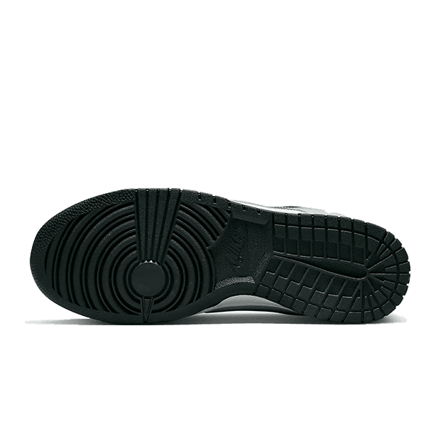 Zwarte Nike Dunk Low Stencil Swoosh-sneakers met opvallende zooldetails en kenmerkend Nike-logo