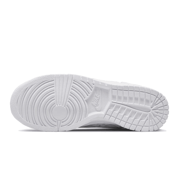 Nike Dunk Low White Paisley - Witte sneakers met paisley-patroon van het merk Nike